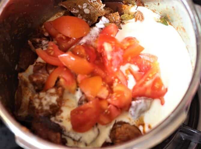 yogurt tomato for preparing mutton korma recipe