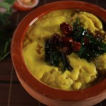 A very scrumptious punjabi kadhi pakora made with gram flour and yogurt. Fried gram flour dumplings are cooked in a yogurt based sauce. #kadhipakora #indianrecipe #halalrecipe #vegrecipe #pakora #kadhi