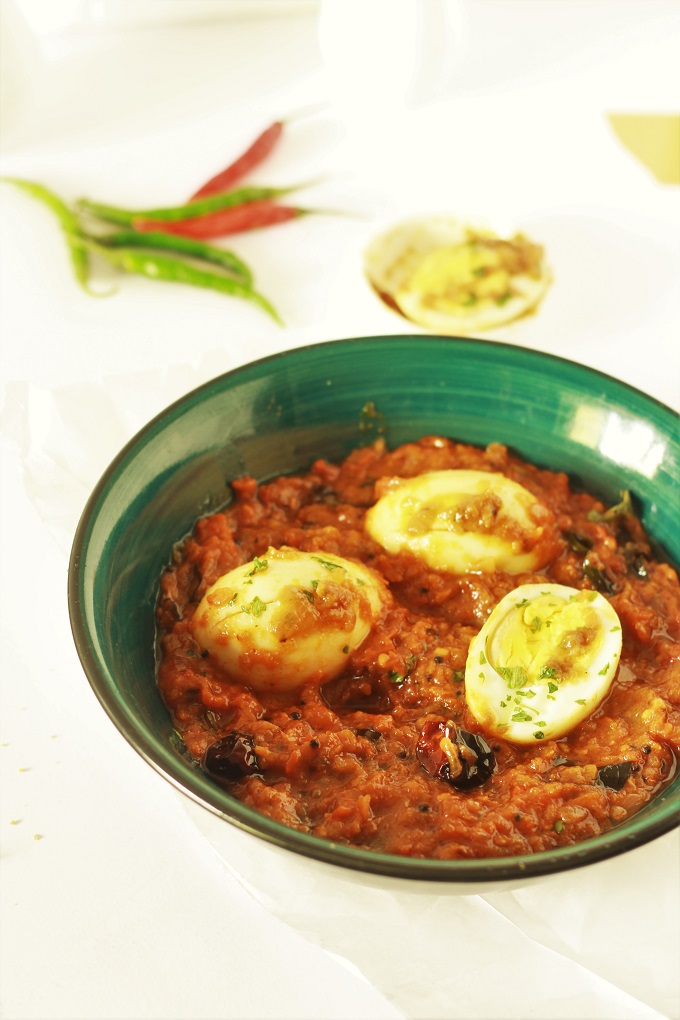 Nadan Mutta Roast or the Kerala Style Egg Roast recipe - An Egg recipe which is a staple in the land of Kerala, mostly found on the breakfast table across the state.