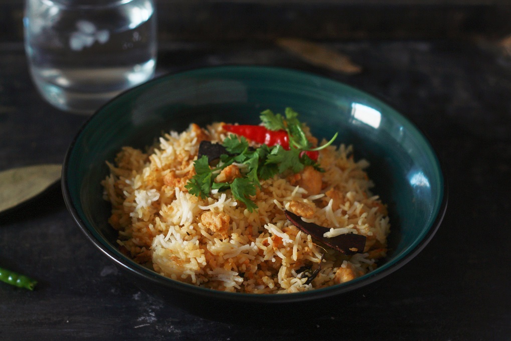 Chicken keema biryani recipe made with chicken mince in aromatic spices and mixed with rice for a fantastic finish.