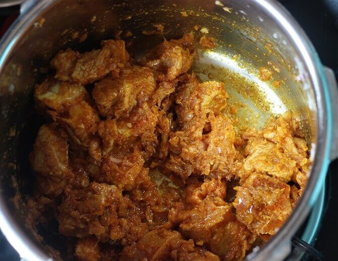 frying mutton till brown in a pressure cooker