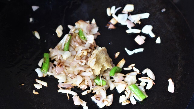 ginger garlic added to tawa chicken recipe