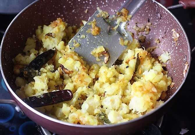 mashed potatoes mixed with potato poriyal