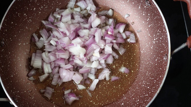 frying onion in oil