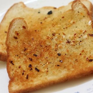 Garlic bread recipe is a very simple and quick to make breakfast recipe. It is very easy to prepare.