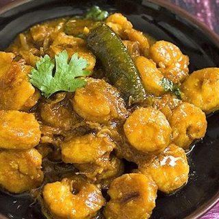 South Indian Prawn Curry Recipe is a delicious and tasty seafood dish. Made with aromatic herbs, this is surely a delight.
