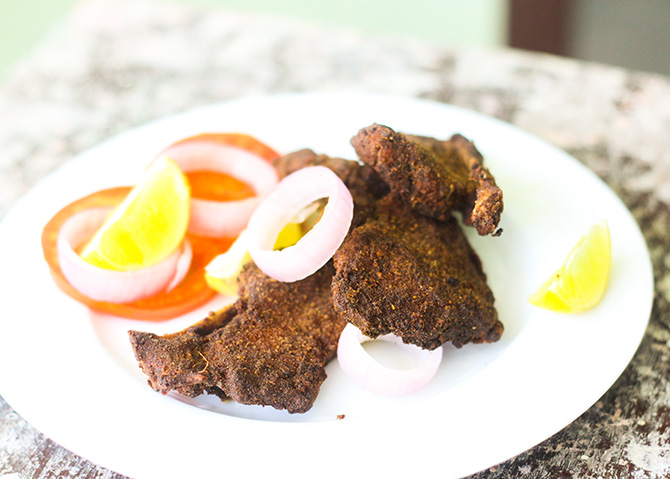 Fried Mutton Chops or the spicy mutton chops fry recipe is a great starter recipe. You can even serve this as a side dish to any meal.