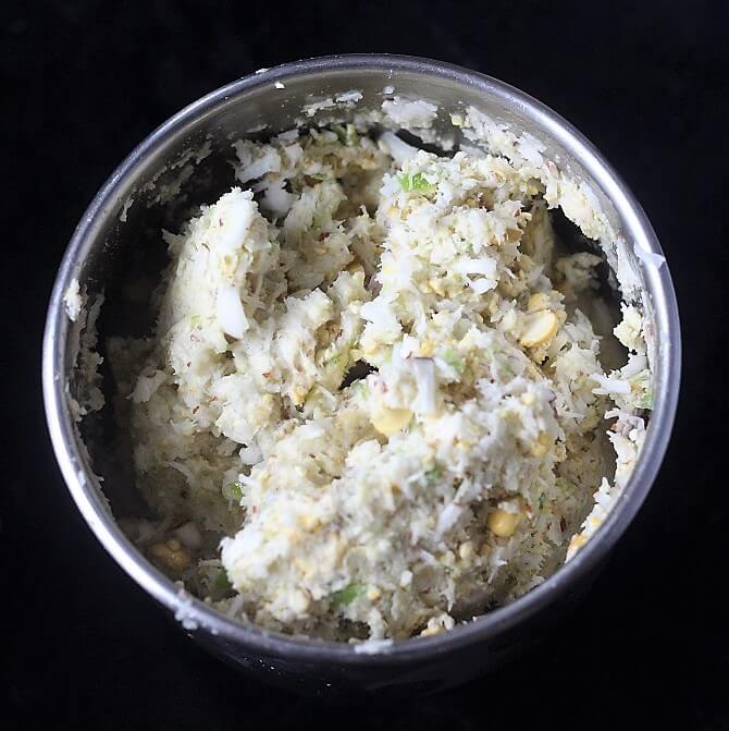 grinding coconut chutney in mixie coarsely